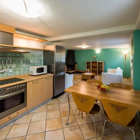 Mint Apartment *